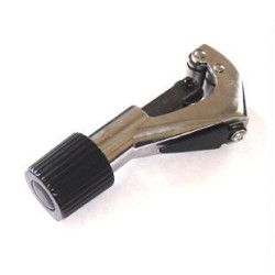 Cortadora de caños COOLTECH 1/8" a 1.1/8" GGT-274